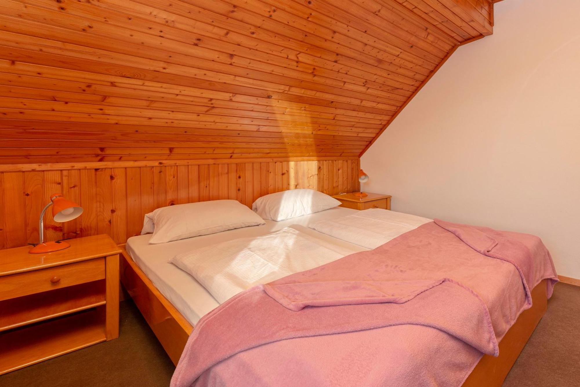 Apartmaji Hodak Бохінь Номер фото