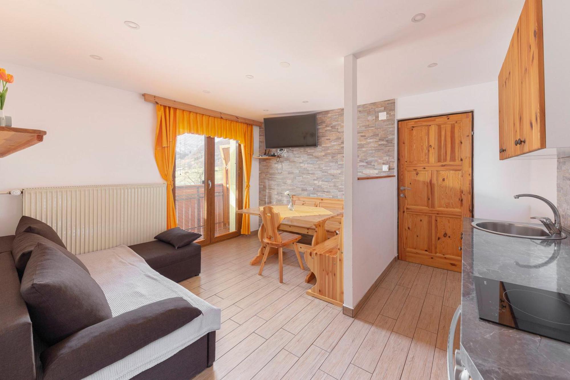 Apartmaji Hodak Бохінь Екстер'єр фото